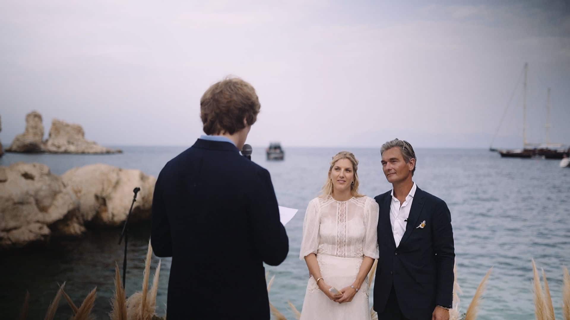 Sposarsi in riva al mare: un esempio di destination wedding